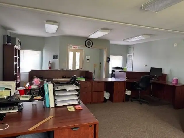 Industrial Business Suites for Lease in La Porte, in - Flexible Sizes Available