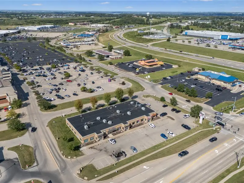 Retail Space for Lease in High-traffic Location on Asbury Rd, Dubuque, Ia