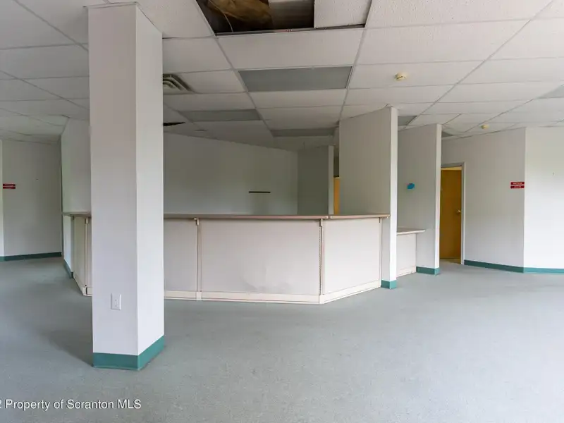 Commercial Lease Opportunity in High Traffic Location, Clarks Summit