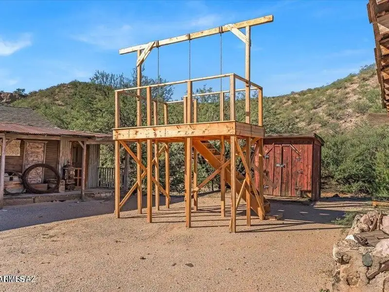 Unique Old West Movie Set and Museum in Gammons Gulch