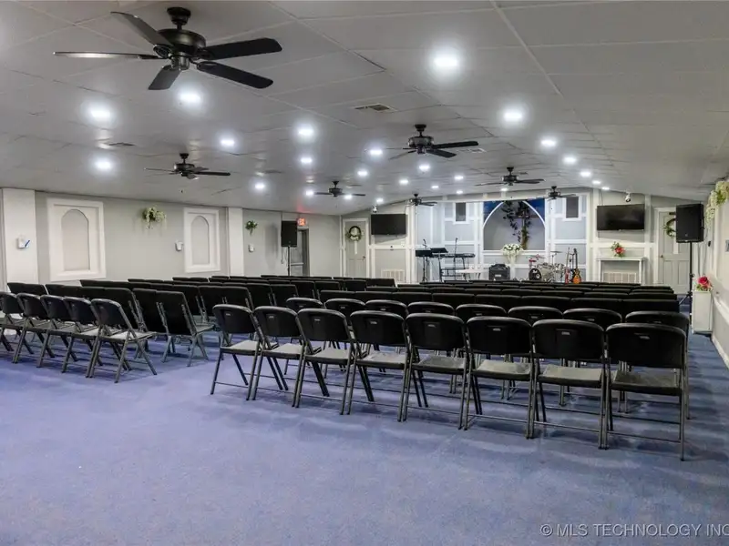 Versatile 5200+ Sf Commercial Property with Walk-out Basement in Prime Location