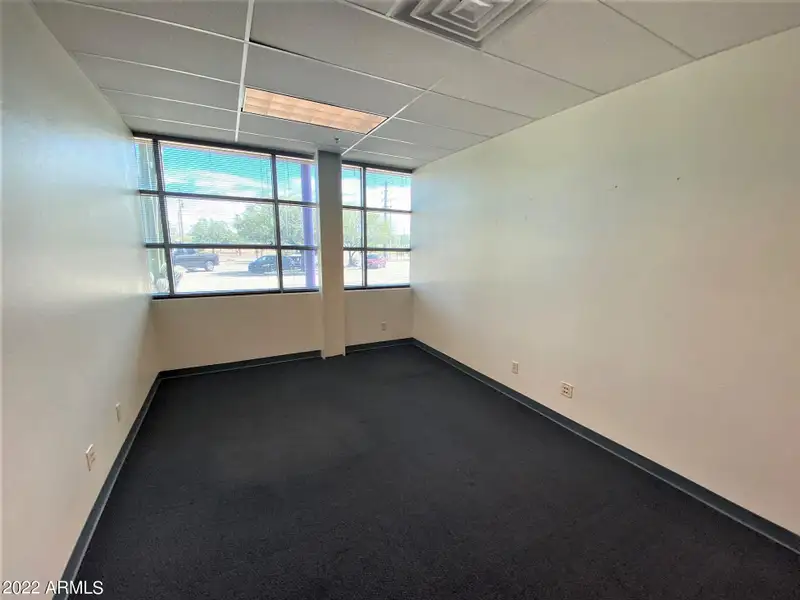 Modern Commercial Suites Near Ft Huachuca with Mountain Views and Ample Parking