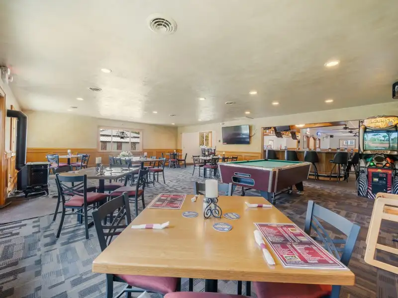 Commercial Property with Bowling Alley, Bar, Restaurant, and Apartments in Poy Sippi Community