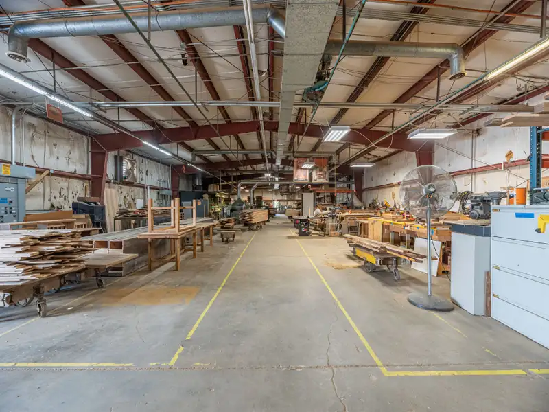 Mixed-use Industrial Property with Office, Storage, and Apartments in Bethel, Nc