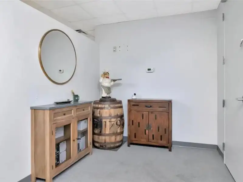 Office Condo in Downtown Tampa's Channel District with Parking and Retail Amenities