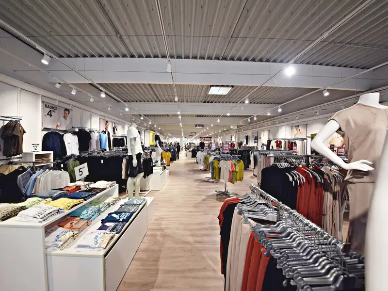Commercial Retail Property in Bückeburg City Center with Stable Rental Income