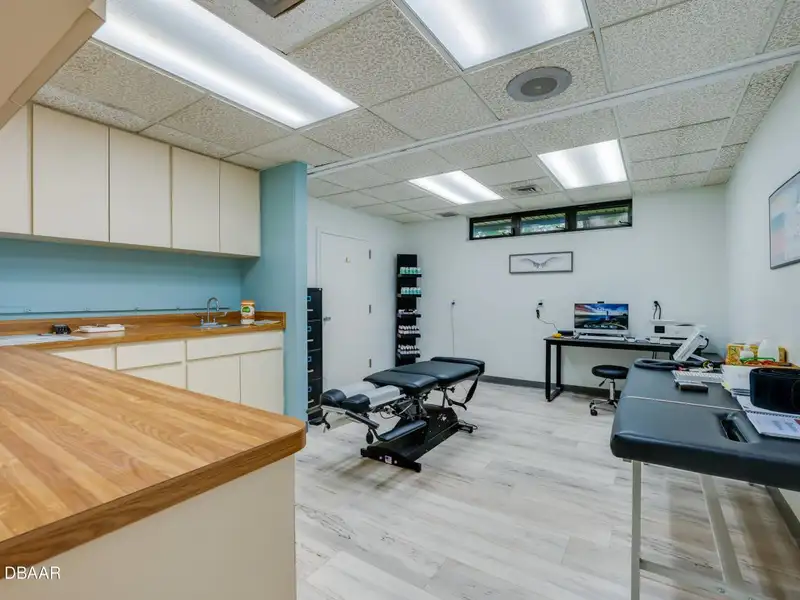 Upgraded 2112 S.f. Medical Office Space in Ormond Beach Medical Complex