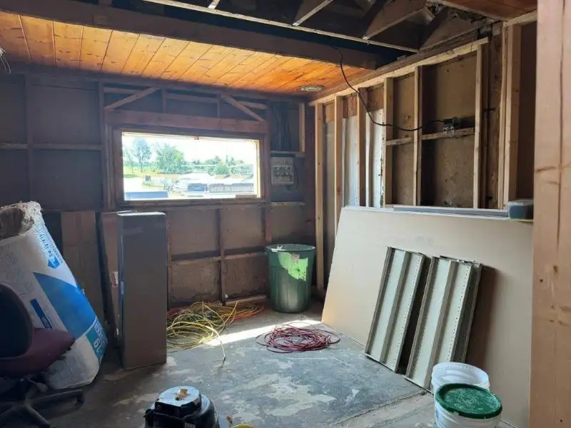 Premier Full-service Marina with 95 Slips on Rock River, Direct Lake Access