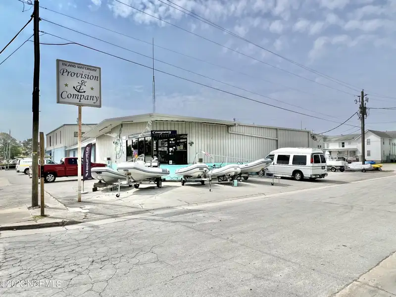 Prime Waterfront Mu-1 Development Opportunity in Historic Oriental, Nc with Deepwater Dockage