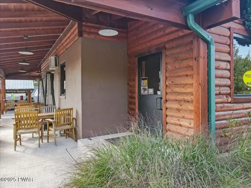 Turn-key Restaurant with Apartment Near Promised Land State Park and Recreational Trails