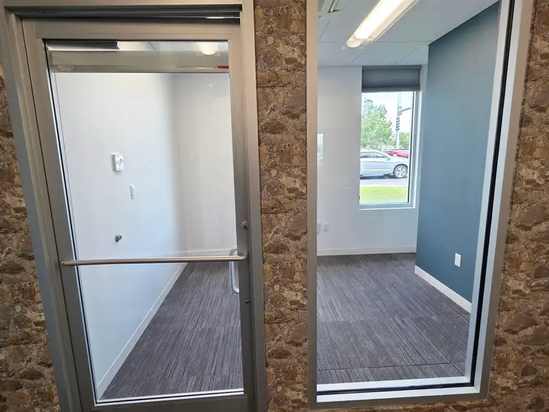 Class a Executive Office Space for Lease at the Vault, 615 S/f, All-inclusive Amenities