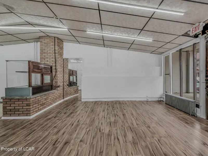 Five-unit Commercial and Residential Building in Prime Location with Recent Upgrades