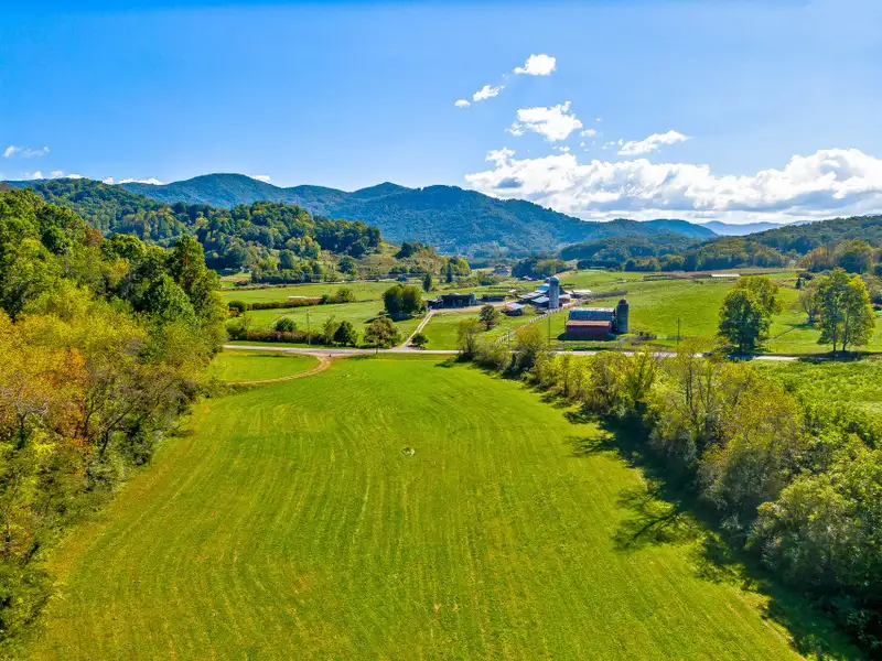 Residential Development Opportunity in Raccoon Creek Neighborhood, Waynesville, Nc