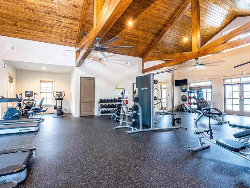 Live/work Townhome with Flex Space, Gourmet Kitchen, and 2-car Garage in Prime Location