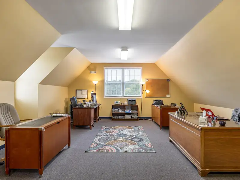 Medical Office Space for Lease in Cleveland, Tn – 12 Exam Rooms and Additional Features