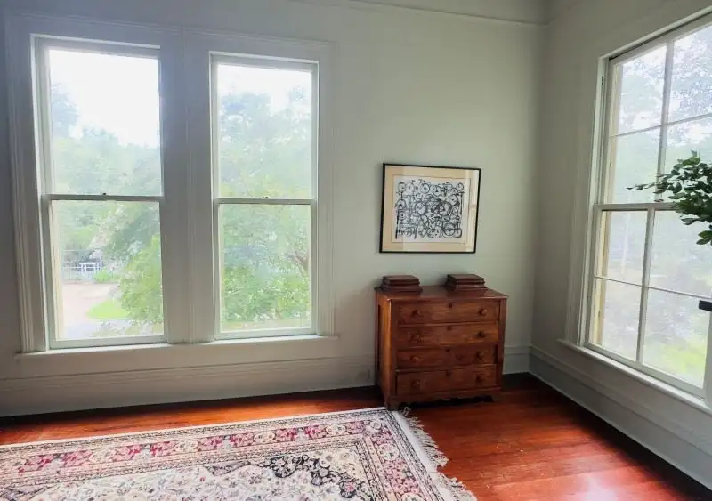 Versatile Historic District Property for Restaurant, Venue, or Retail with Ample Parking