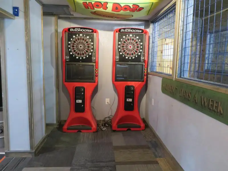 Turnkey Bar/restaurant with Apartment, Highway Access, and Development Potential in Northwoods