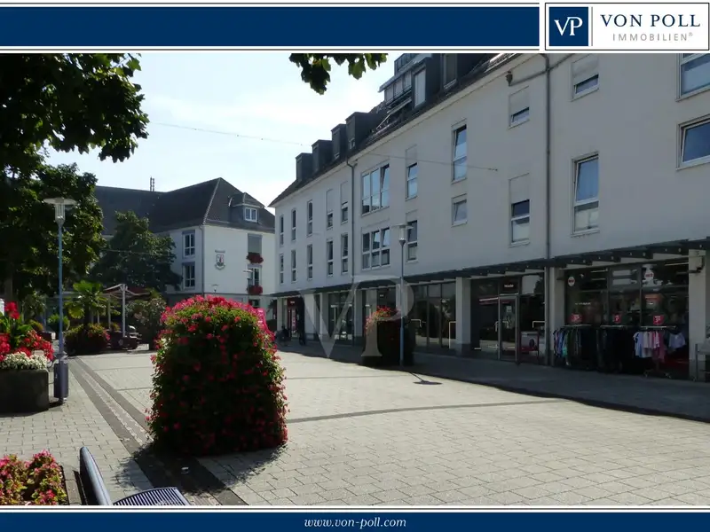 Versatile Storefront in Sinzheim's Marktstraße Near Town Hall and Weekly Market