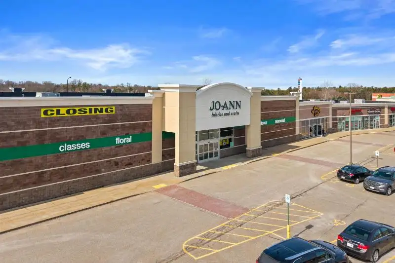 15,000 Sf Retail Space for Lease in Plover, Wi Shopping District