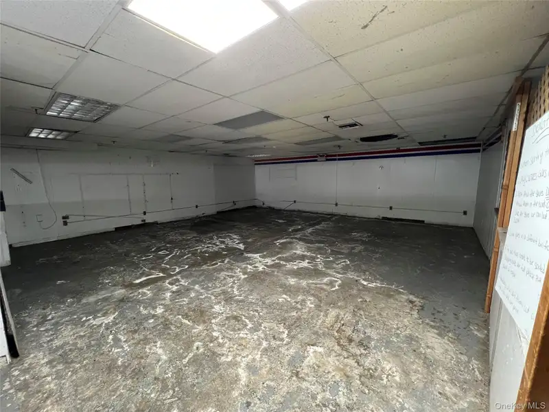 Versatile 8,400 Sf Commercial Building in Getty Square, Yonkers, Ny