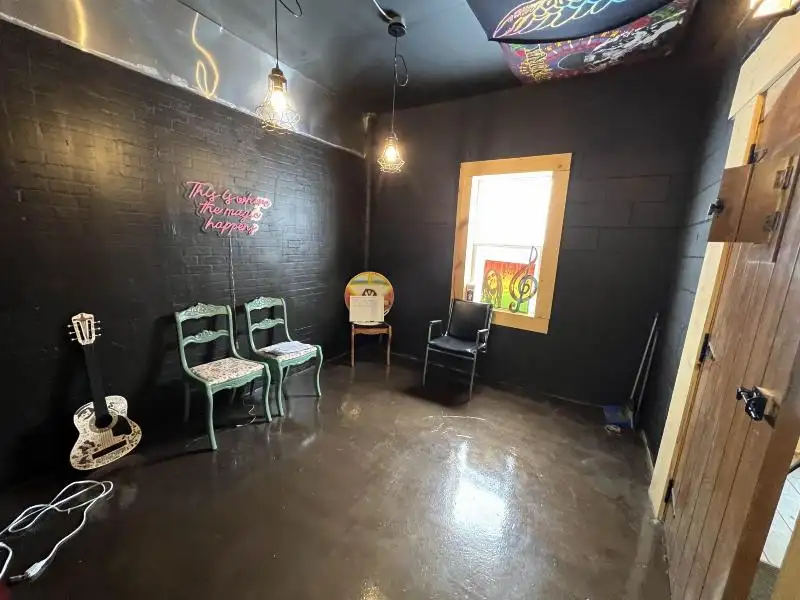 Versatile Mixed-use Property with Office Space and Storage in Residential Area