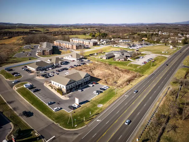 Pre-sale: Multi-unit Cold Shell Buildings Near I-64 & Augusta Health, 1625-5000 Sq Ft