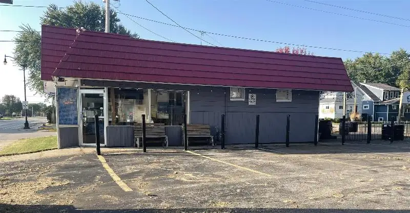 Downtown Oshkosh Commercial Space with Parking, Patio, and Existing Liquor License