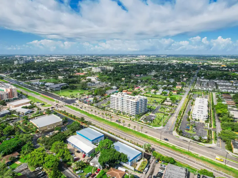 10,000 Sq Ft Warehouse Space for Lease in Pompano Beach, B-4 Commercial Zoning