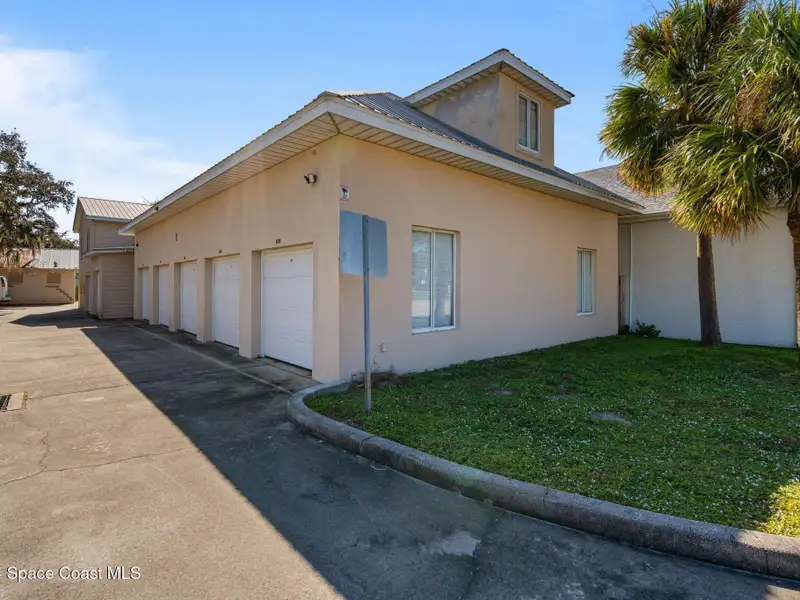 Turnkey 17-unit Storage Facility in Prime Melbourne Location