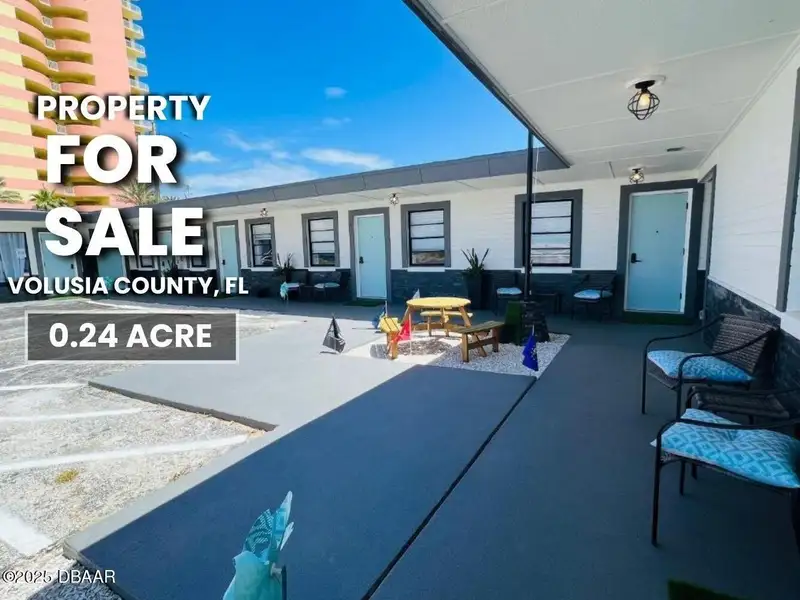 Turnkey 9-unit Motel with Renovated Efficiencies on Atlantic Ave