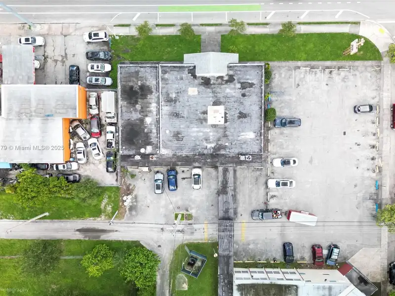 Prime Office Building Investment Opportunity in North Miami - 5,357 Sf, C-1 Zoned