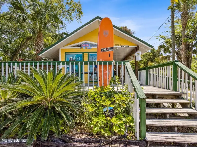 Historic Surf Shop with Rental Bungalow in North Florida, Ccg-2 Zoned