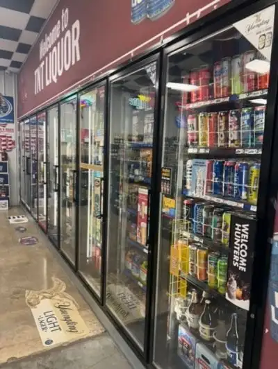 Established Truck Stop and Convenience Store with Restaurant in High-traffic Location