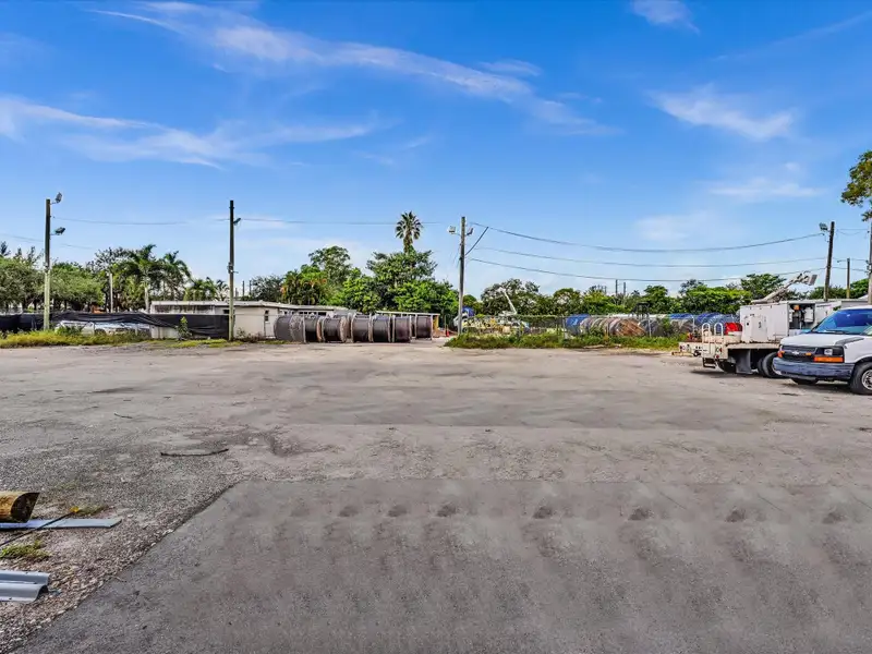 Commercial Property with Office Space and Residential Unit in Industrial Area