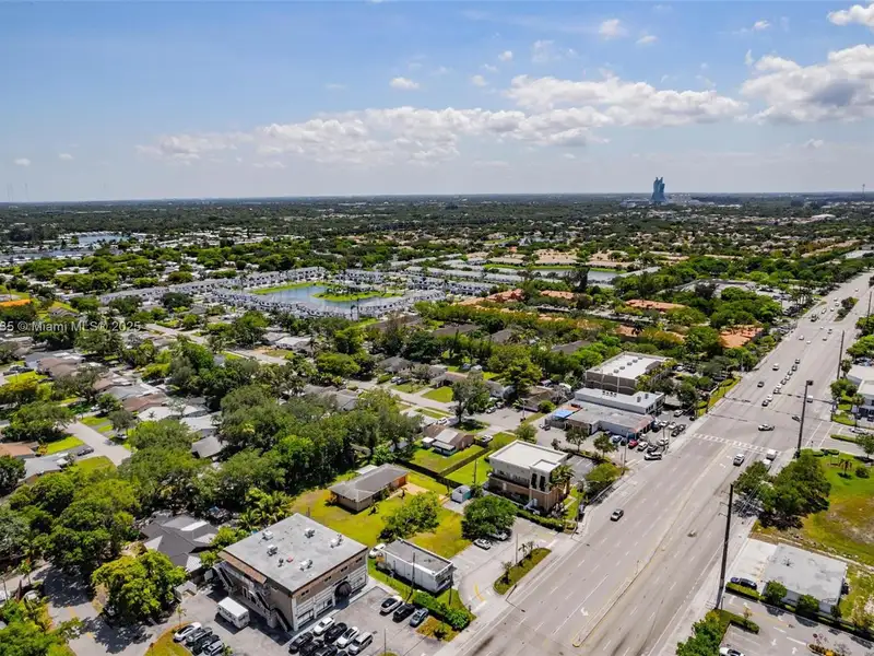 Prime ¾-acre Lot with Two Buildings in Dania Beach - C-2 & Rs-6000 Zoning