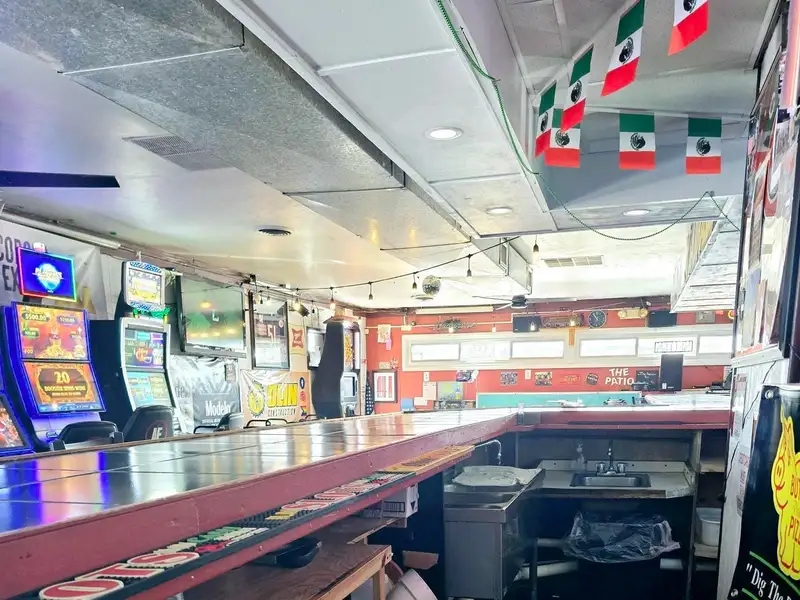 Established Bar and Grill with Outdoor Stage in Prime Location Near Factories