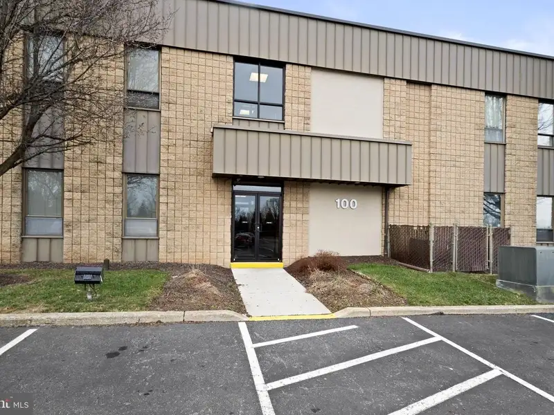 Chadds Ford Professional Center Suite 114 - Second Floor Office with Multiple Private Offices