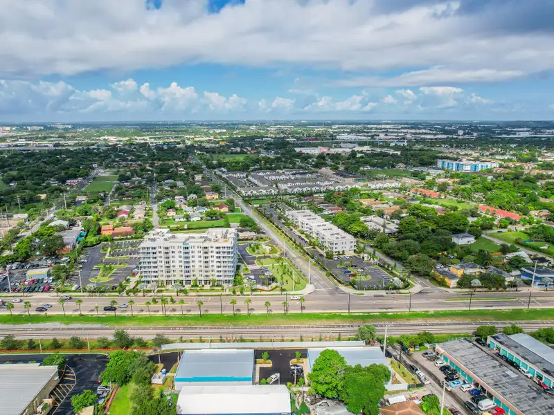 10,000 Sq Ft Warehouse Space for Lease in Pompano Beach, B-4 Commercial Zoning