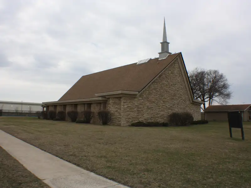 Church and 4+ Bedroom Parsonage on 3.51 Acres Available January 2026