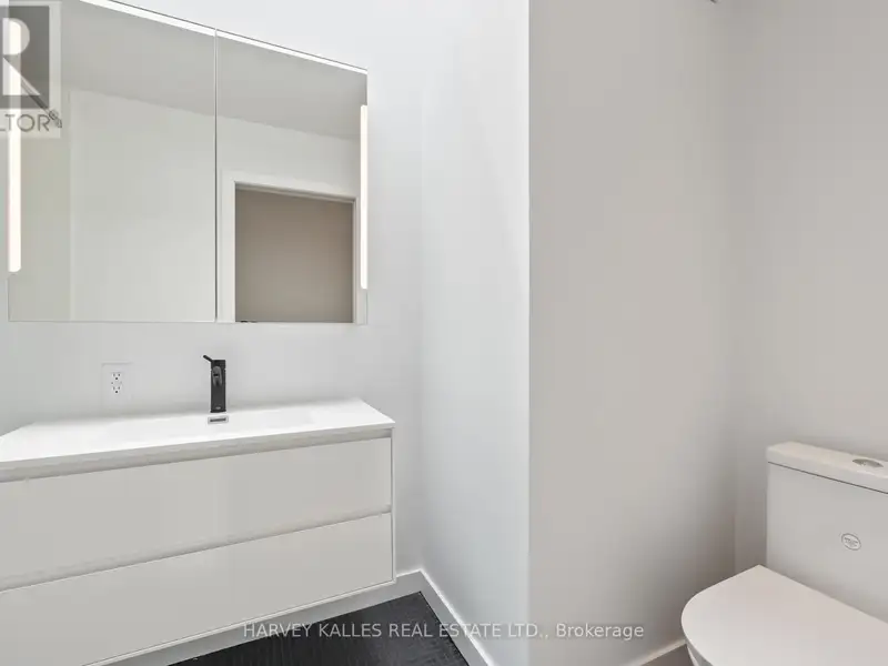 Modern Two Bedroom Suite in Bedford Park with High-end Finishes and Great Amenities