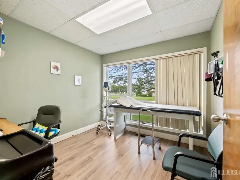 First-floor Medical/professional Office Condo for Sale/lease on Route 130