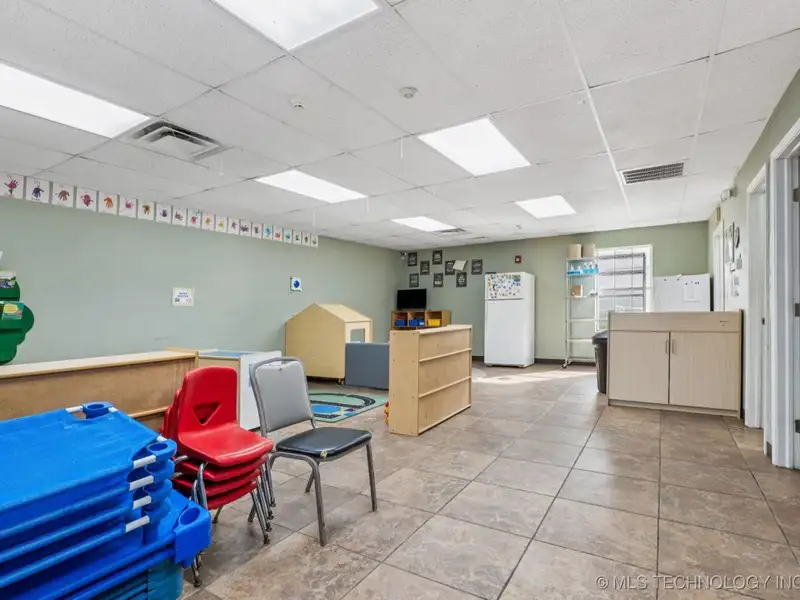 Turnkey Commercial Daycare Property in Downtown Fort Gibson with Dual Buildings and Equipment