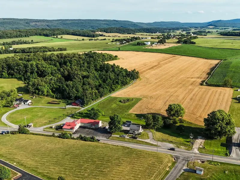 Established Meat Market and Processing Facility on 7 Acres Near Raystown Lake