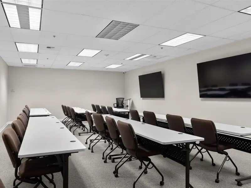Move-in Ready Office Suite for Lease in Kalispell, 2,548 Sf with Versatile Spaces