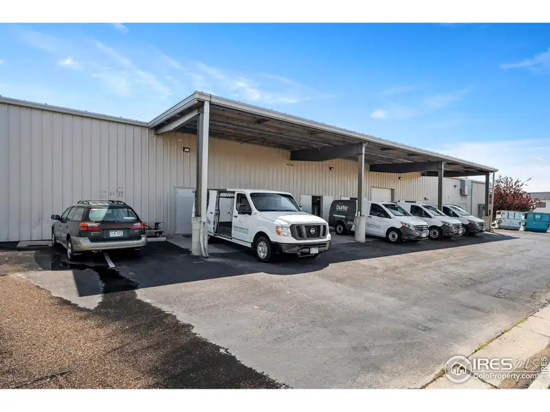 Multi-property Sale: 5818 - 5821 Lockheed Ave, Comprehensive Specifications Available