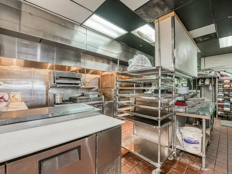 Restaurant Location for Sale with Equipment, Lease Transfer, and License in Palm & Nees Ave