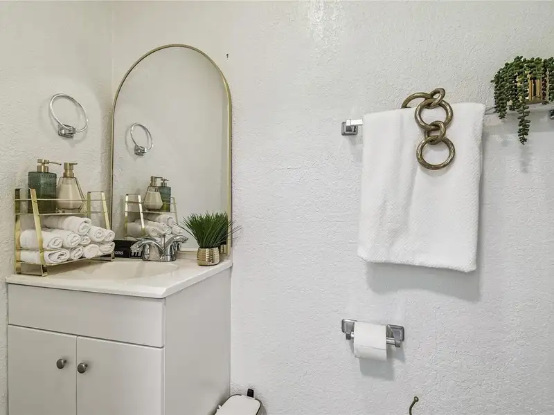 Versatile Office Property in Downtown Zephyrhills with Redevelopment Potential and Modern Upgrades