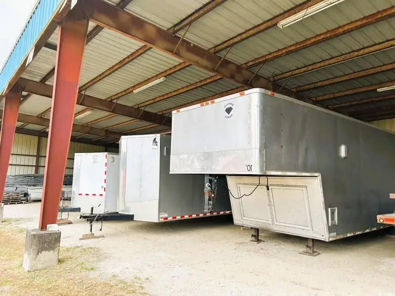 Commercial Property with Office and Warehouse on 1.5 Acres in Andrews, Sc
