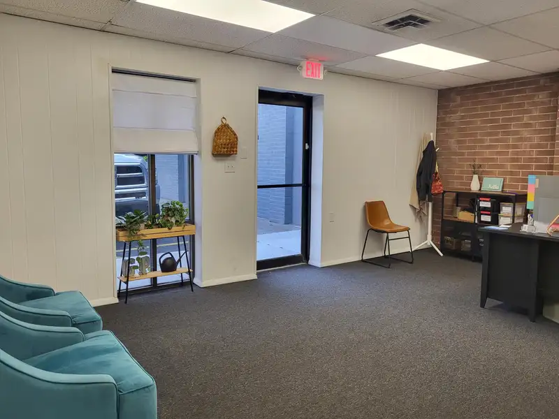Commercial Space with 2300 Sq Ft, Meeting Room, Offices, and Ample Parking