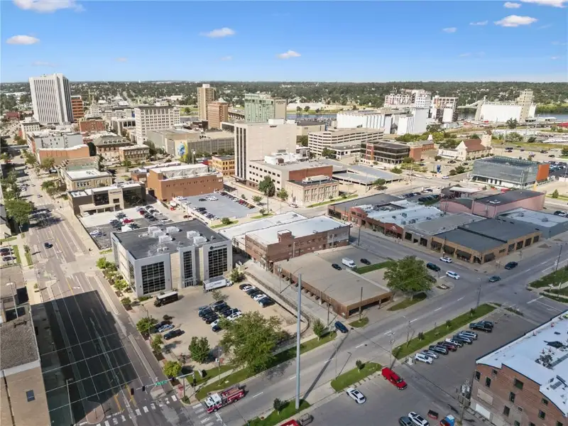 Modern Office Space for Lease in Prime Location with High-speed Connectivity
